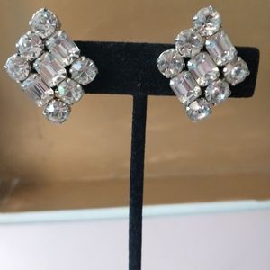 VINTAGE SCREW BACK RHINESTONE EARRINGS EUC